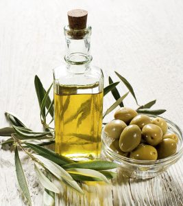 Amazing benefits of Olive Oil For Hair Growth